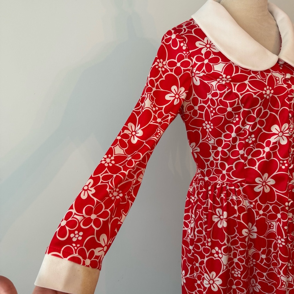 🌺 Vintage Emilio Borghese Red Floral Mod Dress Peter Pan Collar 70s Flawed Sz M - Picture 4 of 16